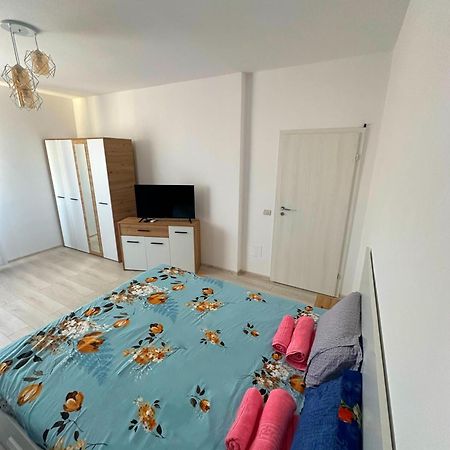 In Apart Hotel Bükreş Dış mekan fotoğraf