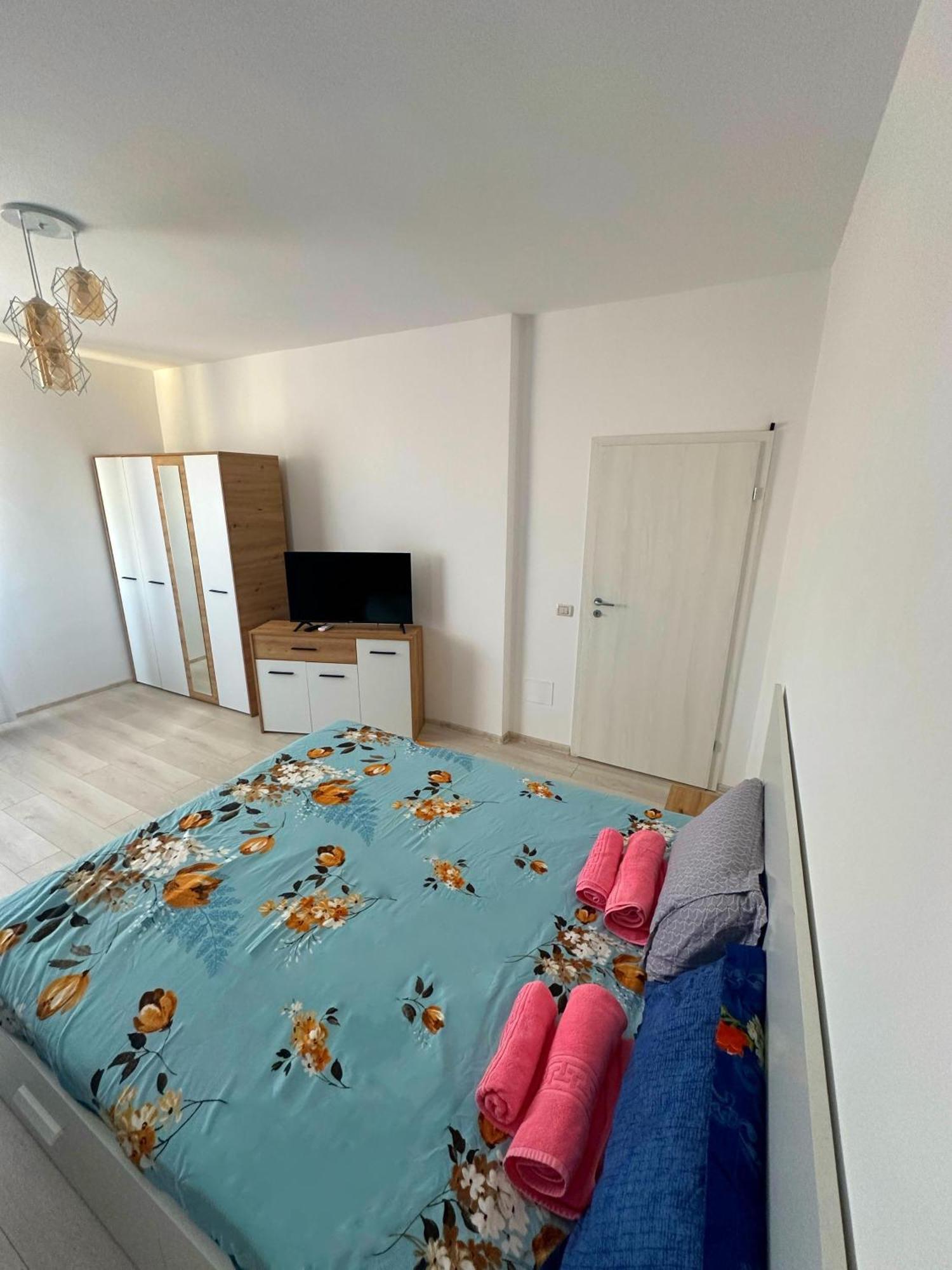 In Apart Hotel Bükreş Dış mekan fotoğraf